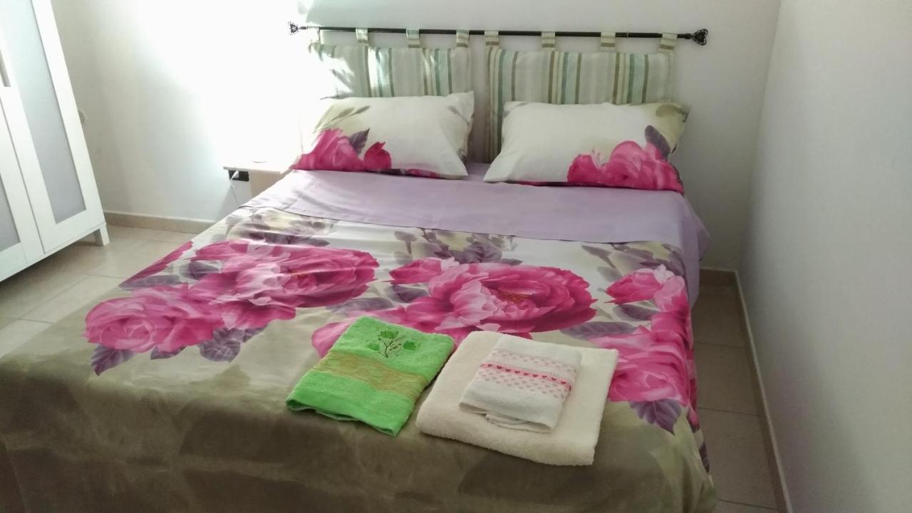 Bed and Breakfast Breakfast In Neapol Zewnętrze zdjęcie